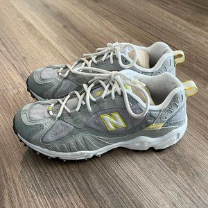 New Balance 485 All-Terrain Running Shoes